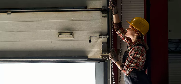 Addressing Common Garage Door Stoppage Issues in Fort Hood, TX